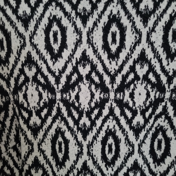 H&M Black and White A-line Long Sleeve Dress with Mock Neck - Picture 4 of 5